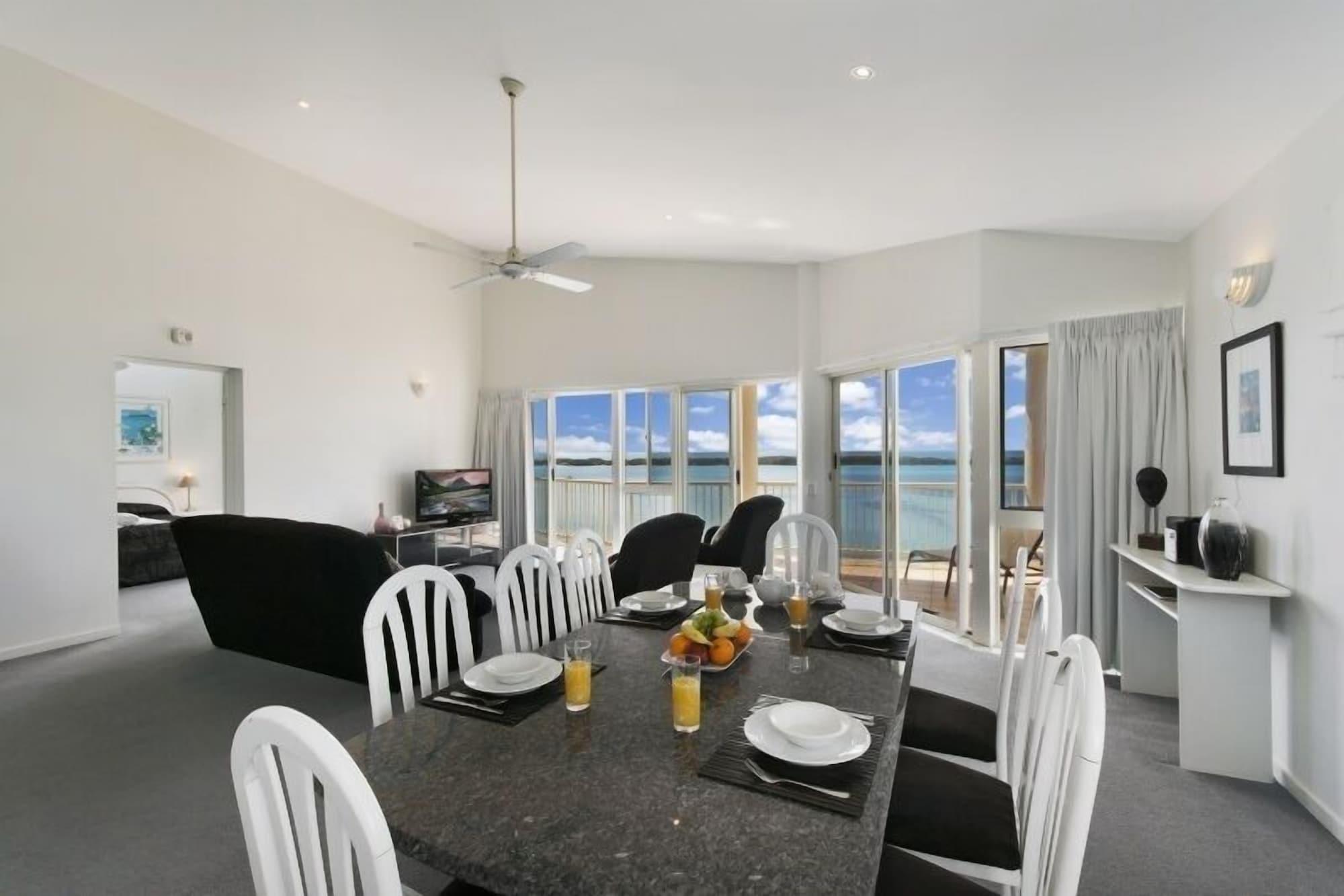 Riviere On Golden Beach Caloundra Exteriör bild